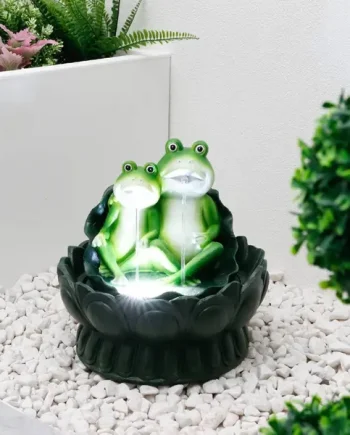 Gardenwize Two Frogs On A Lily Pad Solar Water Feature GW469